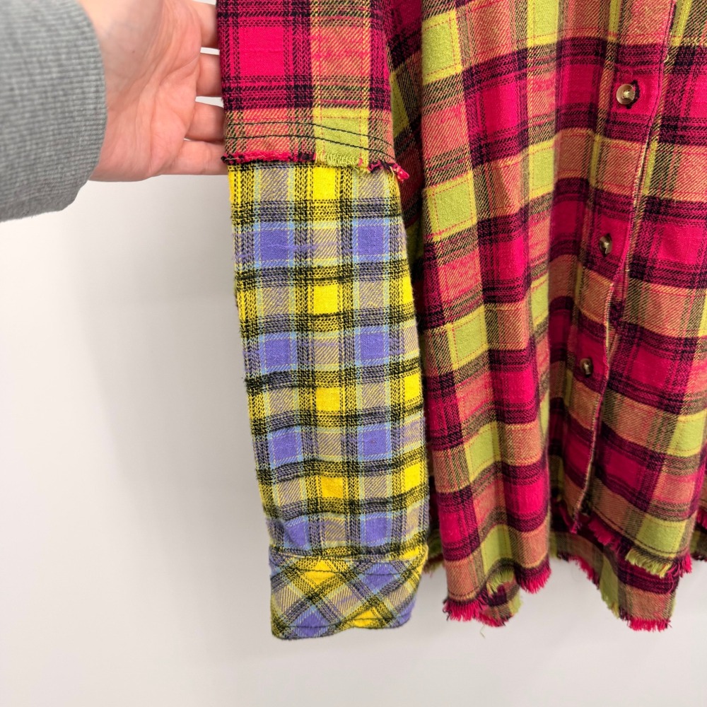 BDG Urban Outfitters One Way or Another Plaid Flannel Shirt Womens Medium Pink - Picture 5 of 12